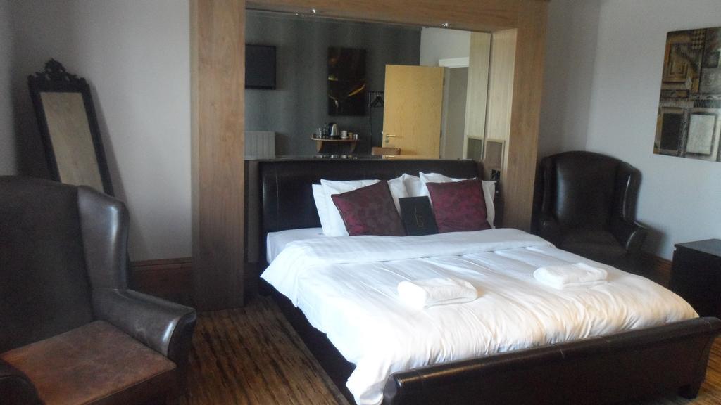 The Warwick Arms Hotel Chew Magna Ngoại thất bức ảnh