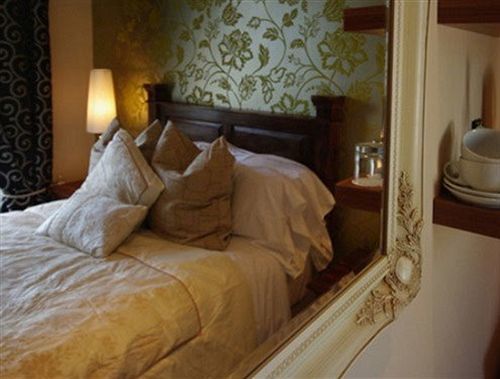 The Warwick Arms Hotel Chew Magna Ngoại thất bức ảnh